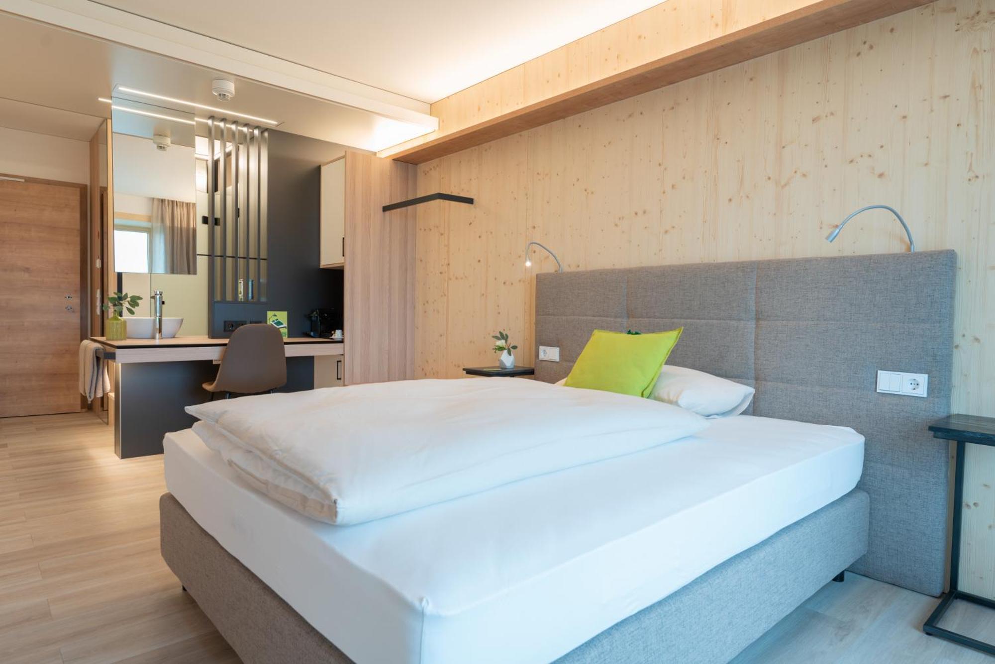 Eee Hotel Eberstalzell ภายนอก รูปภาพ